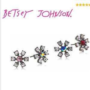 Betsey Johnson Mixed Daisy Stud Earrings Set